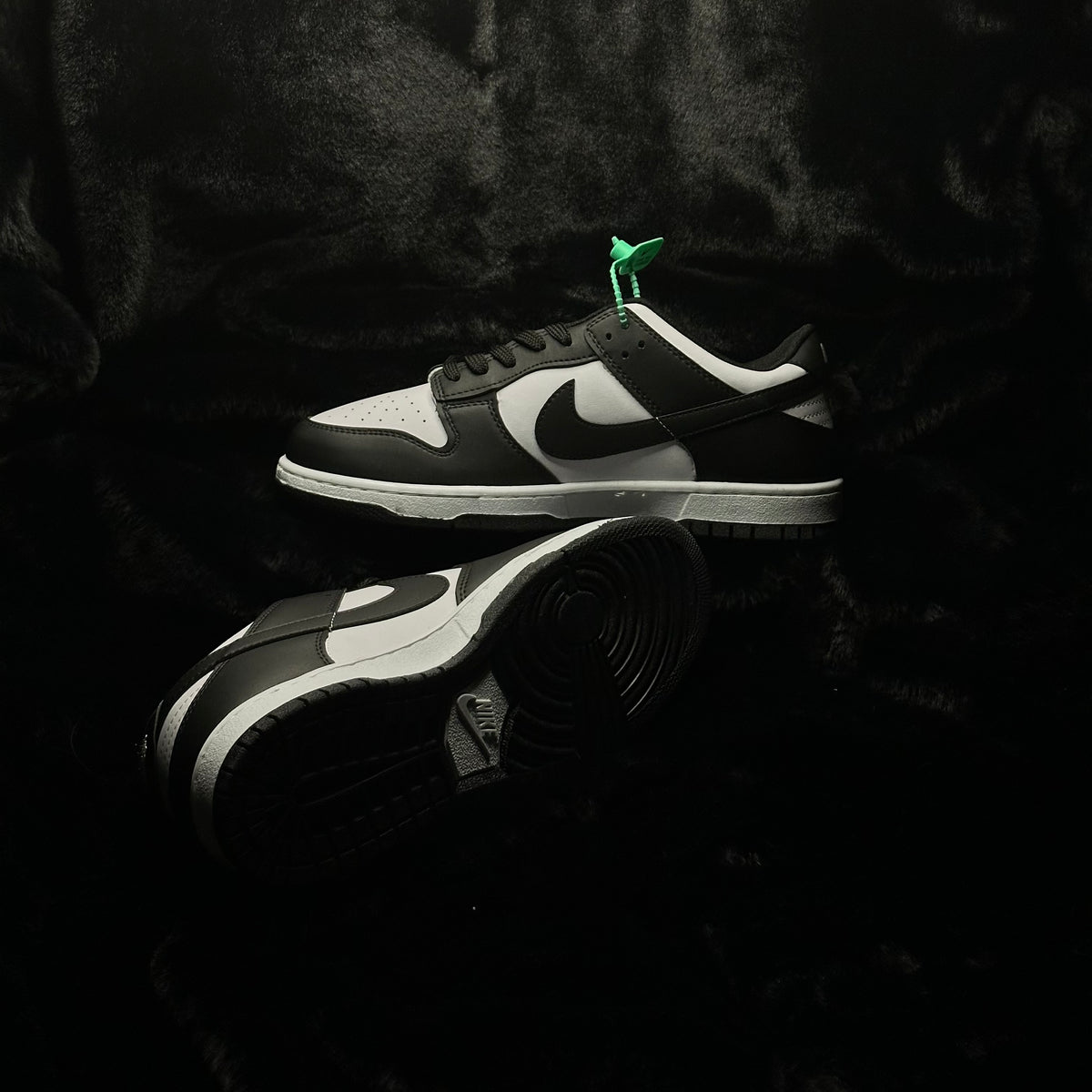 NIKE Dunk Low Retro Panda