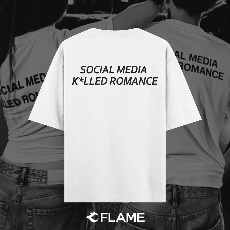 SOCIAL MEDIA K*LLED ROMANCE T-shirt Oversize